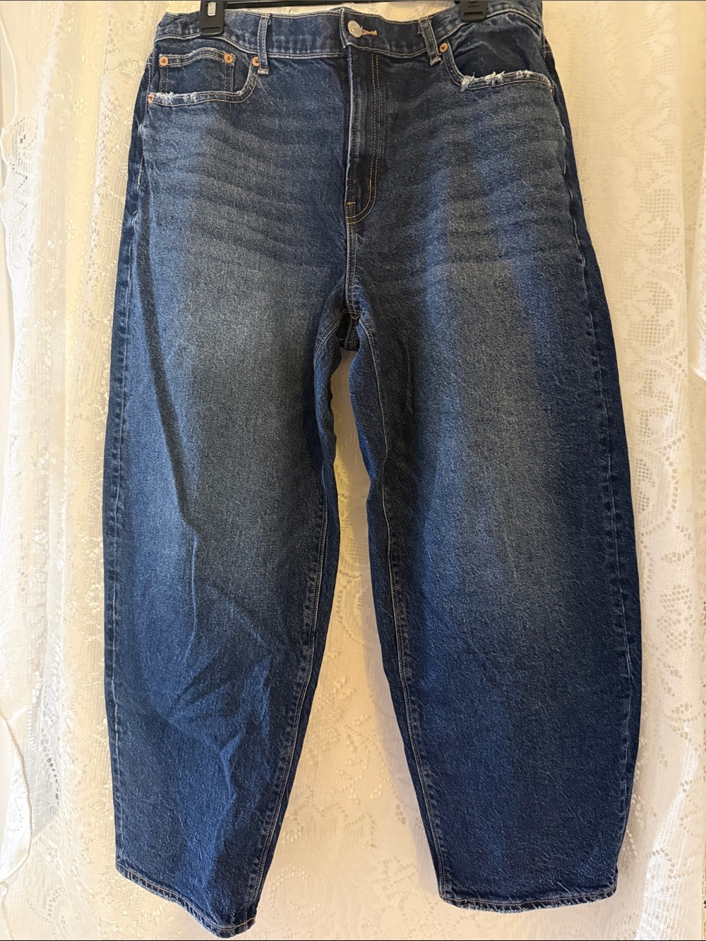 American Eagle Outfitters Men's Dark Blue Relaxed Denim Jeans